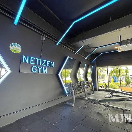 Netizen Near Mrt 2-3Pax Cozy Stay Cheras Exterior photo